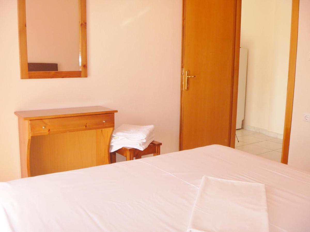 Dionysos Apartment Asproválta Phòng bức ảnh