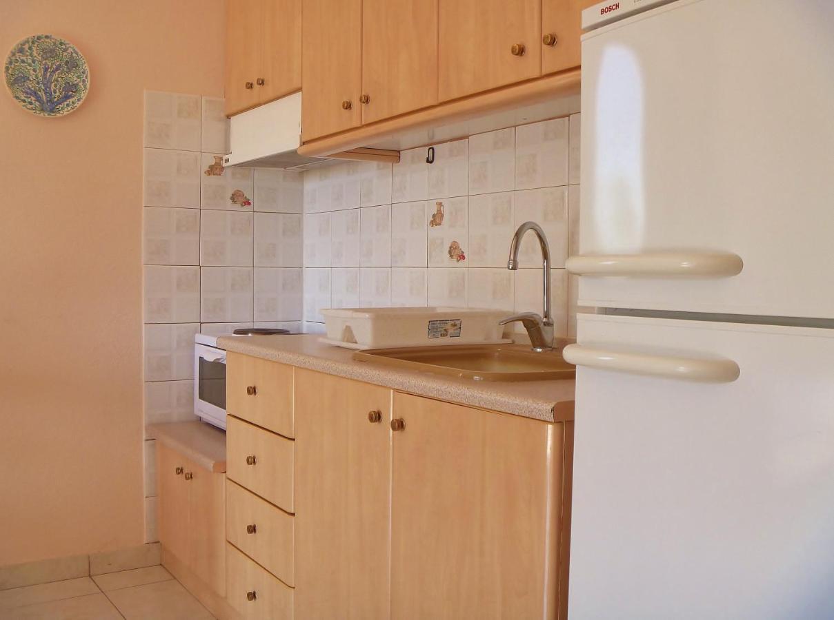Dionysos Apartment Asproválta Phòng bức ảnh