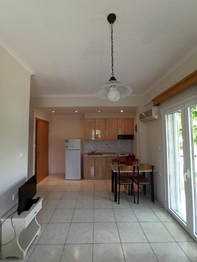 Dionysos Apartment Asproválta Ngoại thất bức ảnh